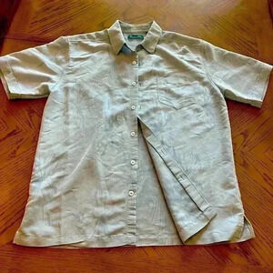 Cubavera short sleeves button down tropical print men’s shirt Medium blue